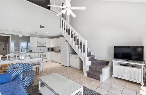 Crystal Beach Condo | 48- Come stay where the DOLPHINS PLAY, beach front condo, sleeps 10!