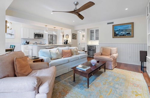 Kiawah Island Condo | 4811 Turtle Cove Villa: 2BR Long Term Rental, Lagoon Views, Near Beach