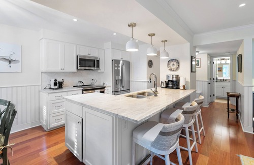 Kiawah Island Condo | 4811 Turtle Cove Villa: 2BR Long Term Rental, Lagoon Views, Near Beach