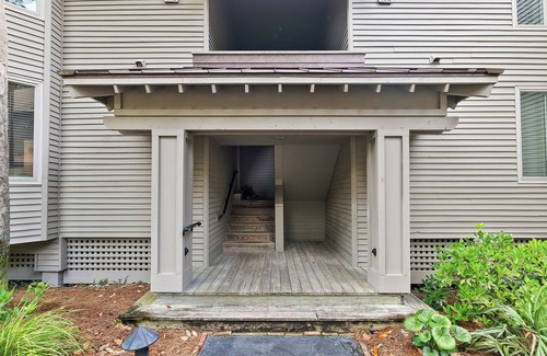 Kiawah Island Condo | 4811 Turtle Cove Villa: 2BR Long Term Rental, Lagoon Views, Near Beach