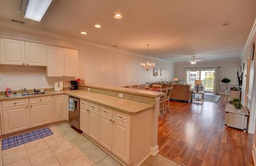 Central Myrtle Beach Apartment | 4827 Magnolia Lake Drive, #302 condo
