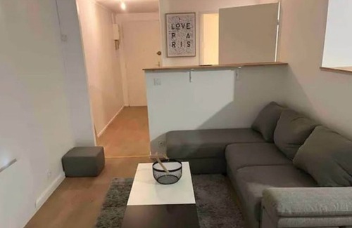 Neuilly-Plaisance Apartment | 48M2 APARTMENT with 40M2 garden