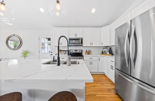 Charlotte House | 4B Luxury South End Property W Hot Tub