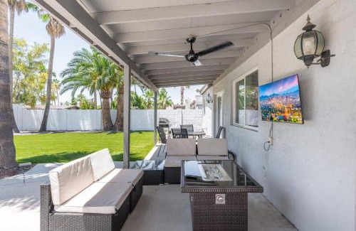Raskin Estates House | 4BD Kierland & Scottsdale Quarters Pool & Palms