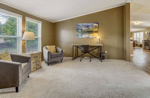 Palmer Lake House | 4BD-Mountain Views-Fire Pit-Recently Renovated