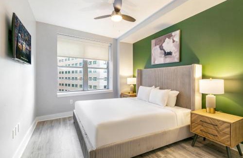 Central Business District Apartment | 4BD Oasis - Steps to French Quarter