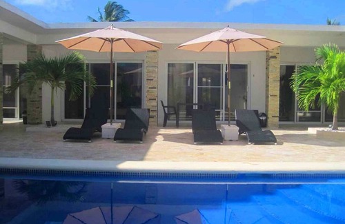 Cabarete Villa | 4BD oceanfront villa with pool, right on a long stretch of sandy beach