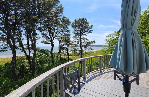 Wellfleet House | 4BD Right on Wellfleet Harbor-A/C, Direct Beach Access, Wonderful Water Views