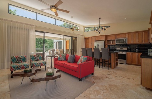 La Mulata Villa | 4BD villa in gated complex, private pool, WiFi/cable TV/BBQ, guest-friendly