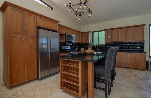 La Mulata Villa | 4BD villa in gated complex, private pool, WiFi/cable TV/BBQ, guest-friendly