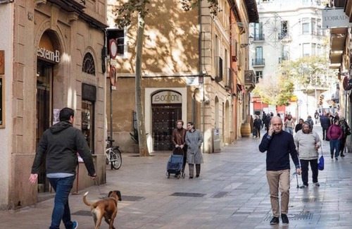 Sarria Apartment | 4bedroom with a balcony - An unforgettable experience in Sarria-Sant Gervasi