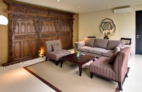North Legian Villa | 4Bedrooms Peaceful Villa Seminyak