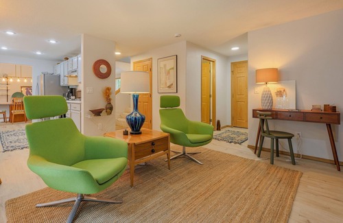 Hillsboro House | 4BR/2.5BA Home, Close to Intel, Nike & Hospitals