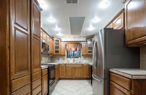 Las Cruces House | 4BR/2.5BA w/ Hot tub - Near NMSU