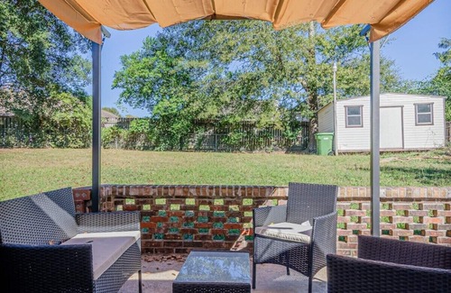 Fortson House | 4BR 2200sqft Foosball Game Room Near Ft Moore