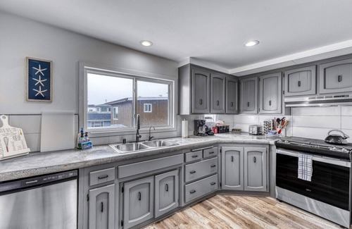 Cayucos House | 4BR/2BA Beach House: Families-Friends-Pets Welcome