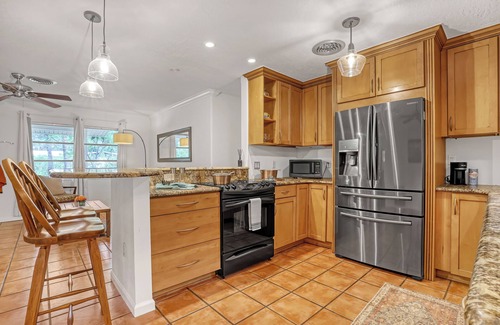 Palm City House | 4Br/2Ba Dog friendly Stuart, Beaches, Boating, fishing, Restaurants