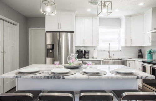 Hollywood Hills House | 4BR - 2BA Modern Home w Private POOL - BBQ-FLL-MIAMI