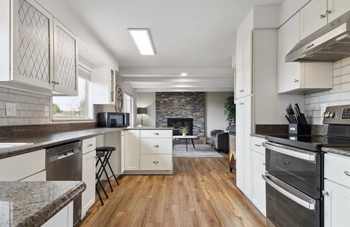 The Pinery House | 4BR/3BA Mountain-View Retreat in The Pinery – Near Parker, CO
