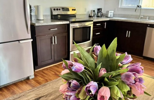 North Queen Anne House | 4BR/4BA Queen Anne Retreat & Easy Port Access!