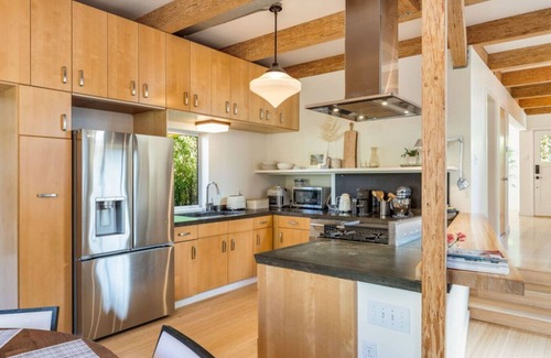 North Queen Anne House | 4BR 4BA The Gardens at Queen Anne