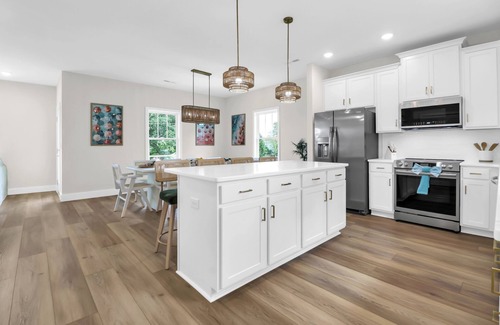Crescent Beach House | 4BR beach club w/Hot tub + Pool + Game room