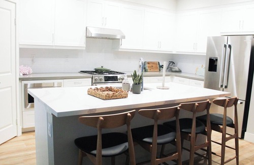 Carlsbad Village Condo | 4BR Beach Condo I Heat & AC I Private Balconies I 2-car garage in the Village