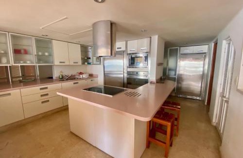 Puerto Aventuras Apartment | 4BR Beach Front Chac-Hal-Al