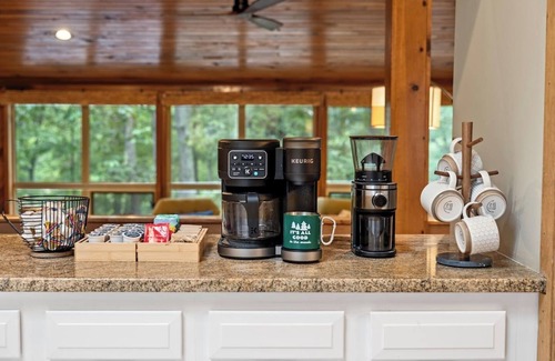 The Woods Cabin | 4BR Cabin | Game Rm | Fire Pit | Hot Tub