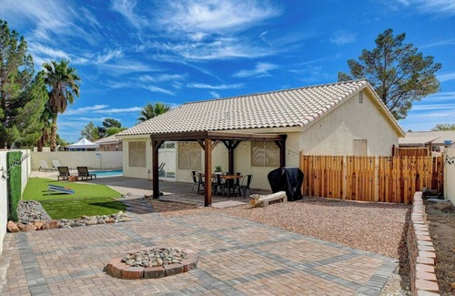 North Las Vegas House | 4BR Family Getaway w/Pool