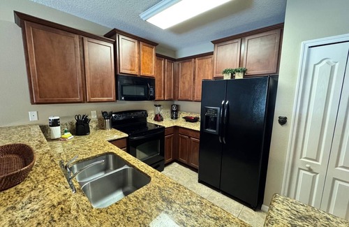 Calabria House | 4BR Family Pool Home Minutes from Disney