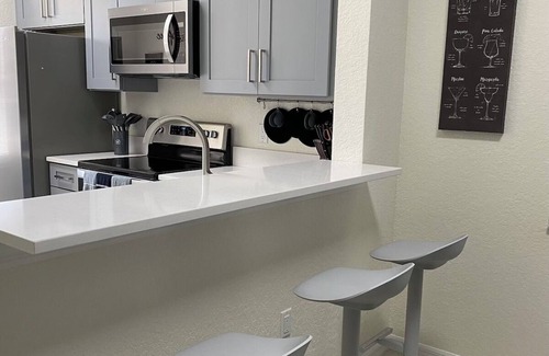 Regal Palms House | 4BR Family Resort Near Disney & Universal – Spacious & Fun for Everyone!