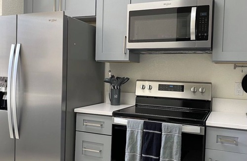 Regal Palms House | 4BR Family Resort Near Disney & Universal – Spacious & Fun for Everyone!