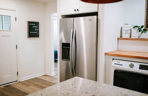 Athens House | 4BR Game Day Escape by MHM Luxury Properties