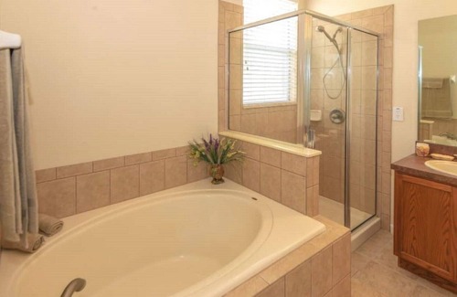 Trafalgar Village House | 4br Home in a nice quiet community