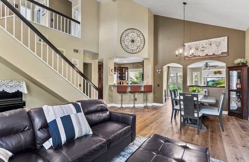 Rancho Santa Margarita House | 4BR Home in El Guiro Elegance|Garage Access|Communal Pool #42129