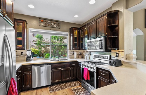 Rancho Santa Margarita House | 4BR Home in El Guiro Elegance|Garage Access|Communal Pool #42129