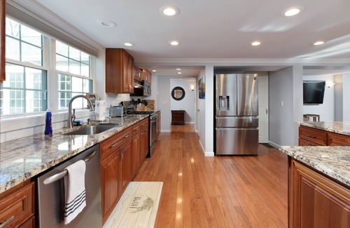 Diamond Point House | 4BR Home W/Bar!