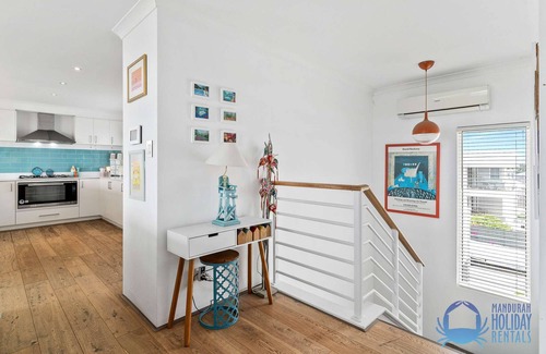 Halls Head House | 4BR Luxury Living with Breathtaking Ocean Views