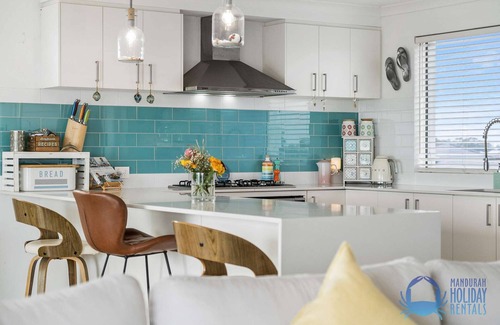 Halls Head House | 4BR Luxury Living with Breathtaking Ocean Views