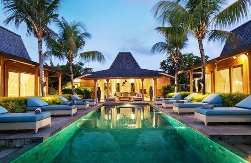Kerobokan Villa | 4BR NICE VILLA FOR FAMILY HOLIDAY