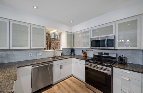 North Oaks Hillside Other | 4BR/Outdoor Dining/Game Room/Sleeps 14+/15 min DT