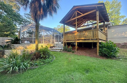 Fortson House | 4BR Pool Sleeps 8 Grill Backyard Near Fort Moore