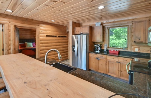 Boyne City Cabin | 4BR | Ski-In/Ski-Out | Private Hot Tub | Sleeps 12