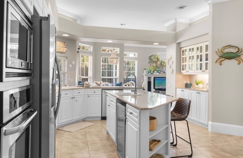 Miramar Beach House | 4BRs House with Private Pool with Golf Cart ! Walk to Beach