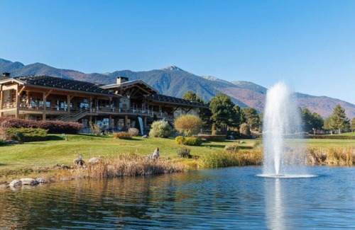 Old Town Apartment | 4star fully furnished 2 bed self-catering apartment - stone's throw from gondola