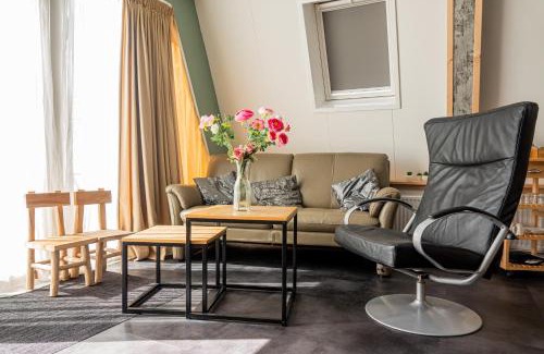 Egmond aan den Hoef Apartment | 4T4 Apartment B