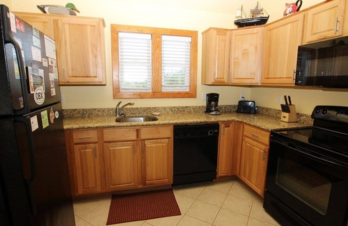 Carova Beach House | 4x2130, Carolina Hideaway- Soundside, Wild Horses, Secluded, Screened Porch