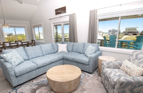 Carova Beach House | 4x2279, Chateau Laylow- Oceanside, Ocean View, Hot Tub, Wild Horses!