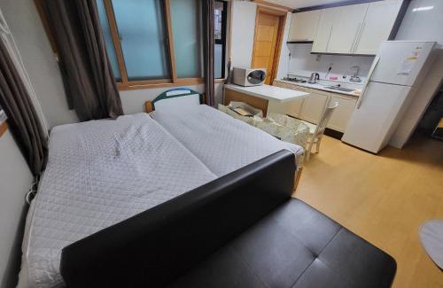 Yeoksam Villa | 5-2202 #Gangnam Stn, 5-min #Yeoksam Stn, 3-min #OTT #Concierge Gangnam Managed